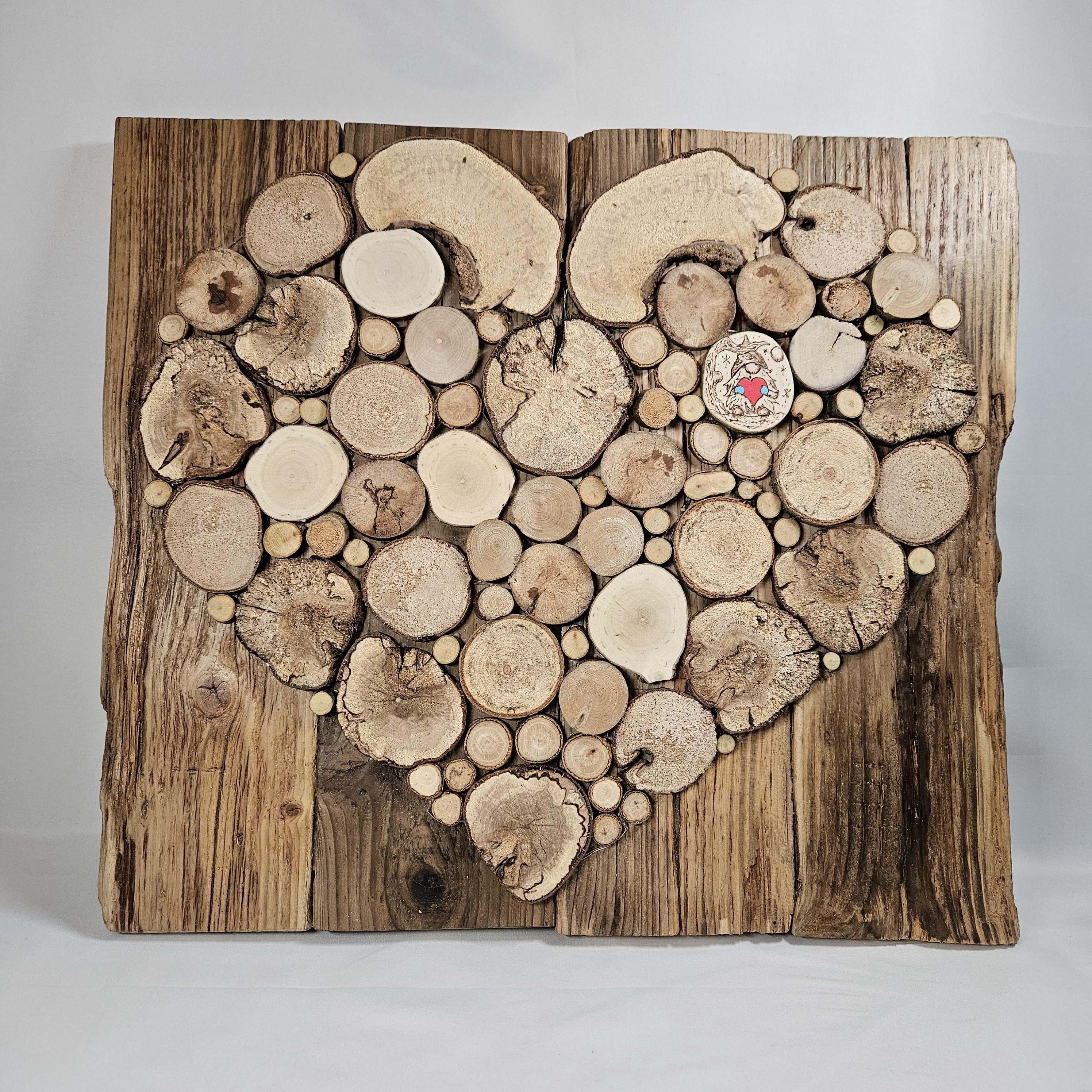 Wood Slice Heart with Fairy Lights & Pyrography, Mixed native species, made in Wotton-under-Edge, Gloucestershire, by Bough & Burrow